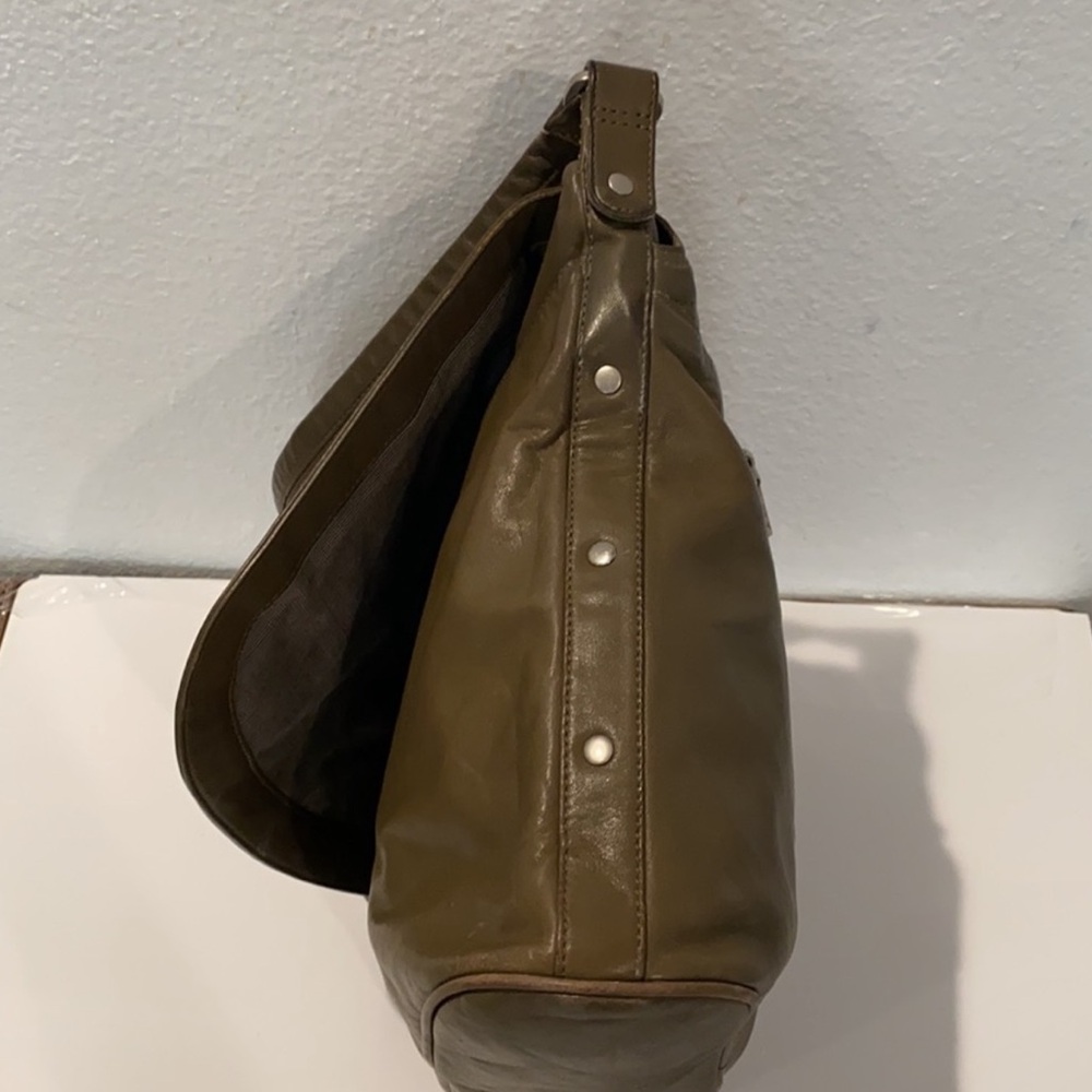 HOBO Olive Crossbody Leather Messenger Bag - Picture 6 of 13